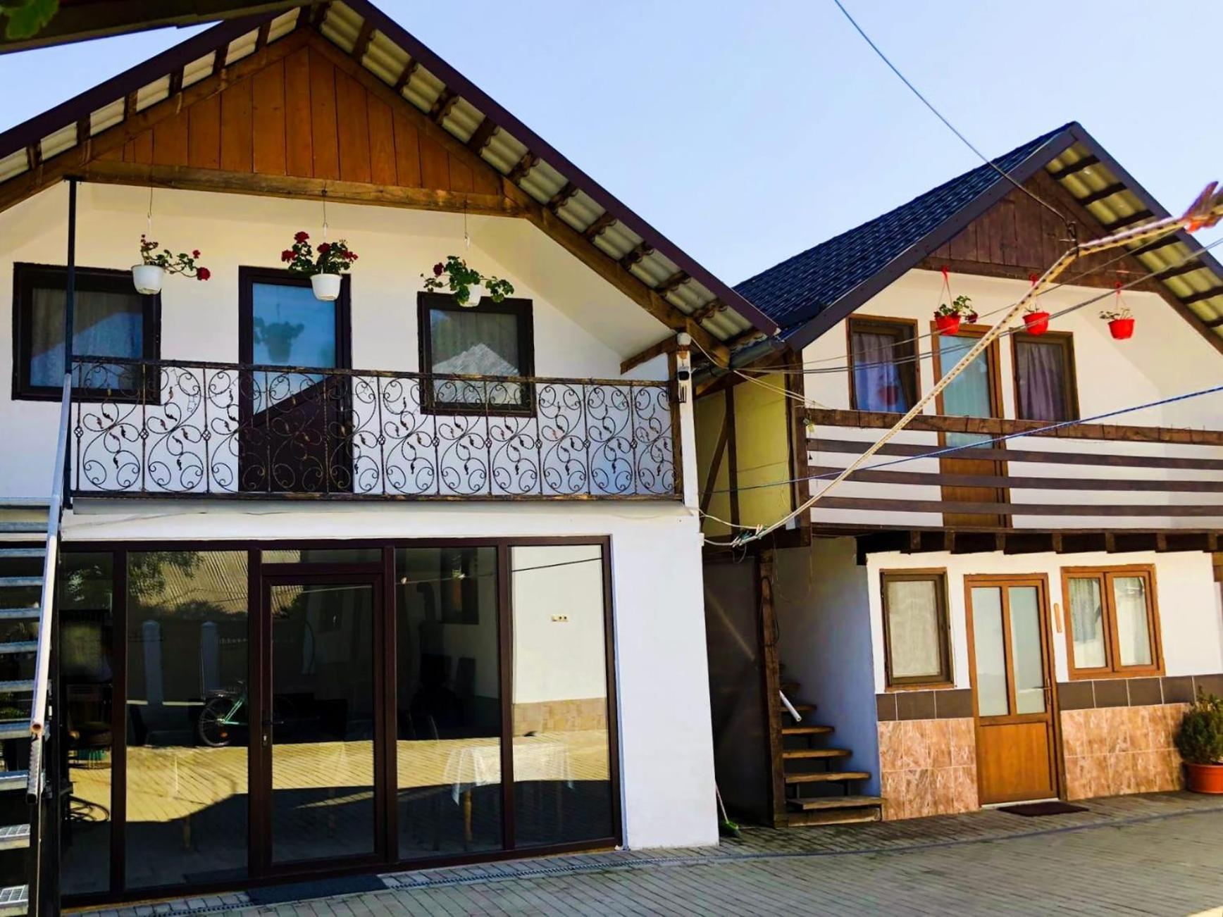 Casa Paul Hotel Vişeu de Sus Exterior foto